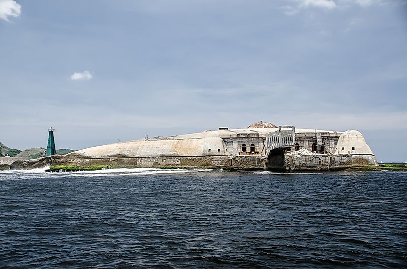 #4 Ilha da Queimada Grande