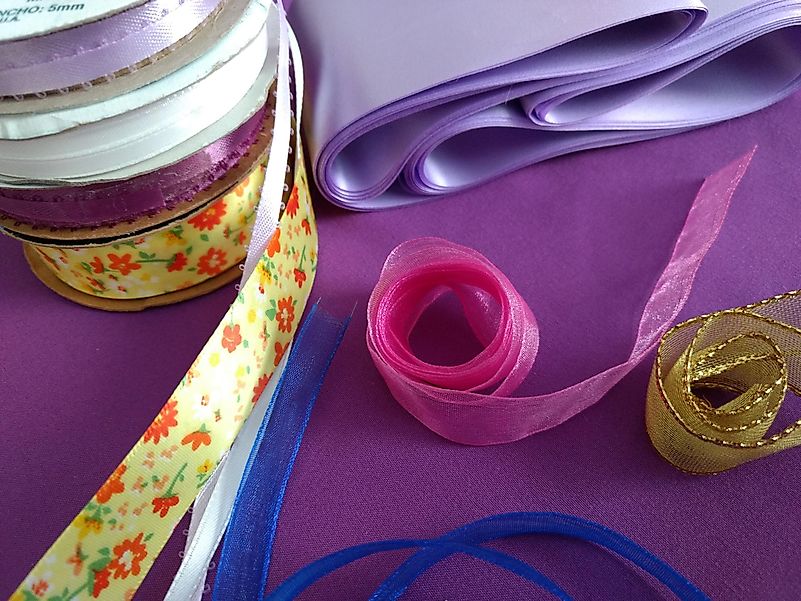 Crafting is a fun hobby to take up during self-isolation. Photo by Rhodi Lopez on Unsplash