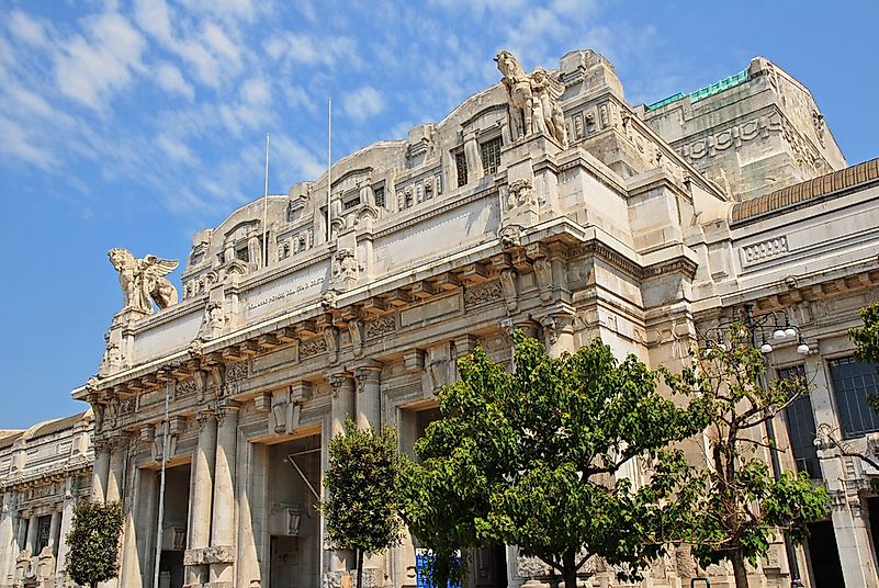 #7 Milano Centrale, Milan