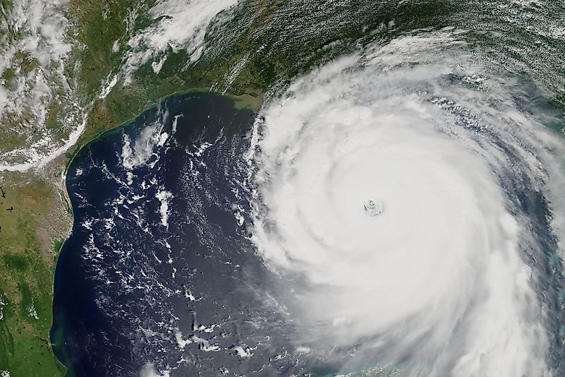 A tropical cyclone of a magnitude that was not recorded until then hit the southeastern parts of the United States in August 2005. A tropical cyclone of a magnitude that was not recorded until then hit the southeastern parts of the United States in August 2005.