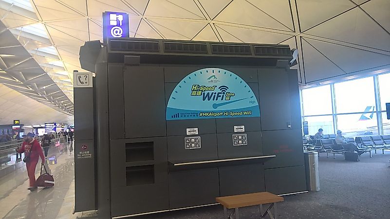 Most airports offer free Wi-Fi to passengers on layovers. Image credit: Donald Trung/Wikimedia.org Most airports offer free Wi-Fi to passengers on layovers. Image credit: Donald Trung/Wikimedia.org
