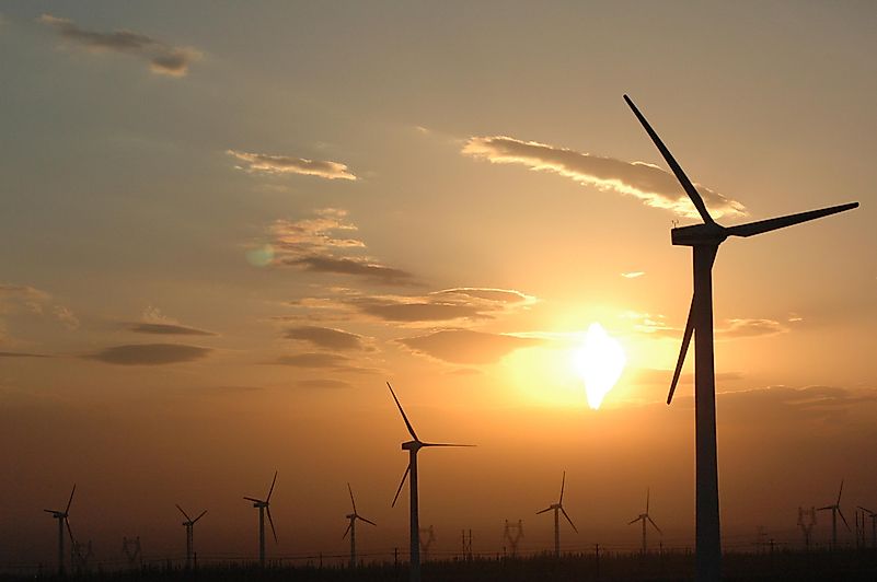 First Trust Global Wind Energy is a good choice if you are looking for a green ETF. Image credit: wikimedia.org
