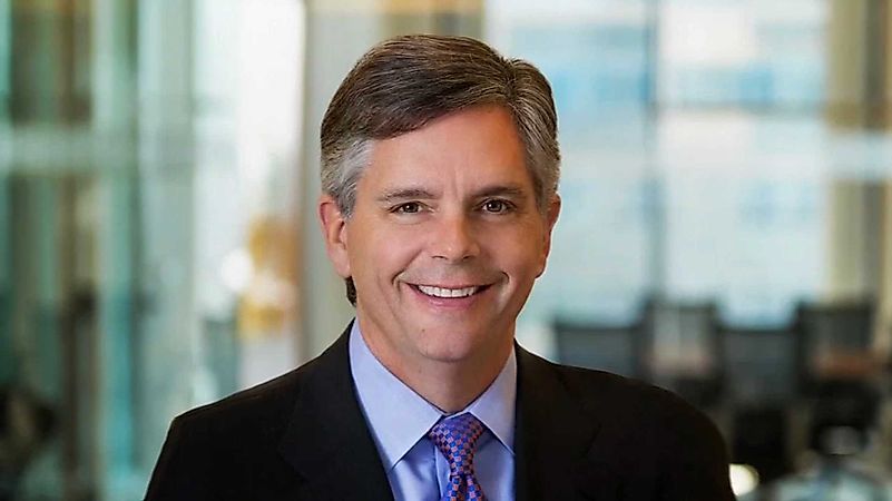 Image credit: GE CEO Lawrence Culp has decided to forgo his entire salary for 2020. Image credit: necn.com