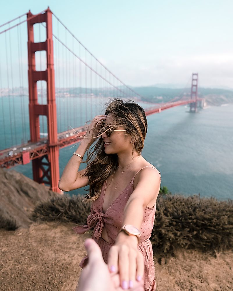 http://tourdelust.com/