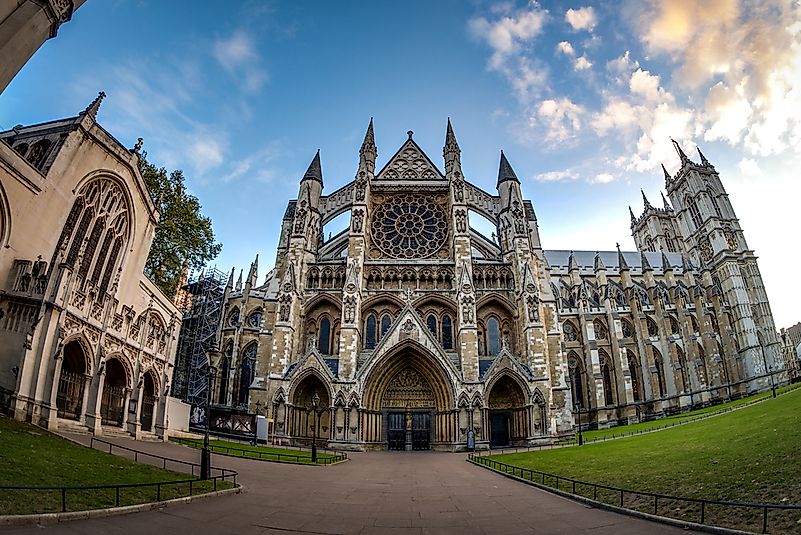#8 Westminster Abbey