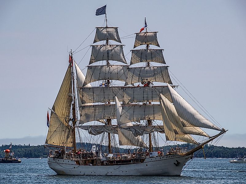 Cruising along the Halifax harbour can be a pleasure activity for the aged people. Image credit: Wayne Linton from Pixabay Cruising along the Halifax harbour can be a pleasure activity for the aged people. Image credit: Wayne Linton from Pixabay