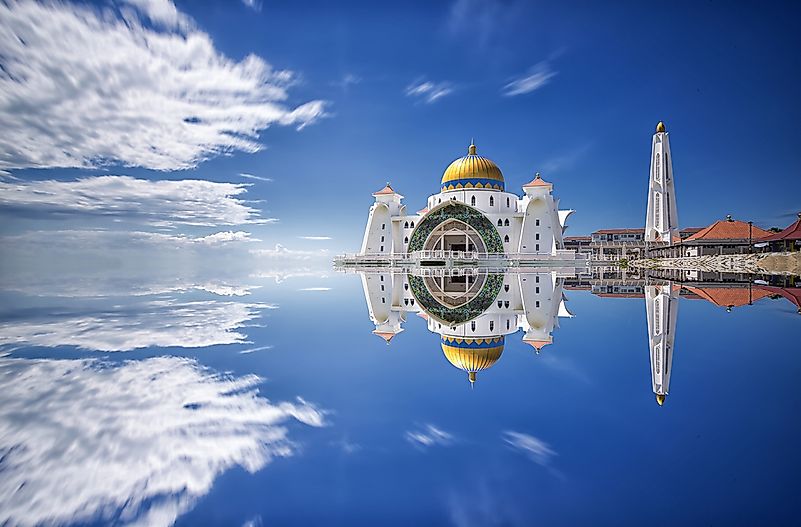 The beautiful Malacca Straits Mosque. The beautiful Malacca Straits Mosque.