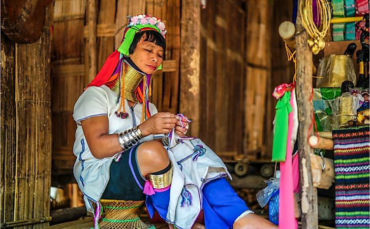 #1 The Kayan Women Of Myanmar Wear Neck Rings -