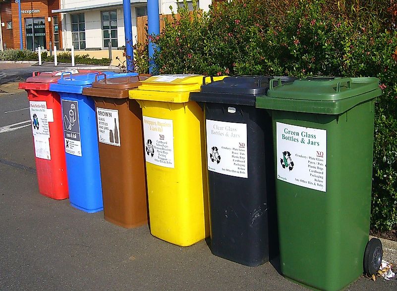 Recycling garbage bins. Image credit: Needpix.com