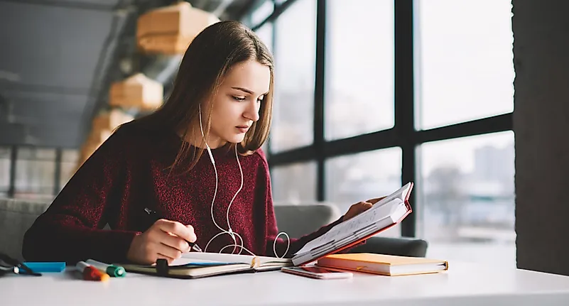 Isso pode parecer uma tarefa enorme, mas ainda assim, agora pode ser o melhor momento para começar a aprender um novo idioma.