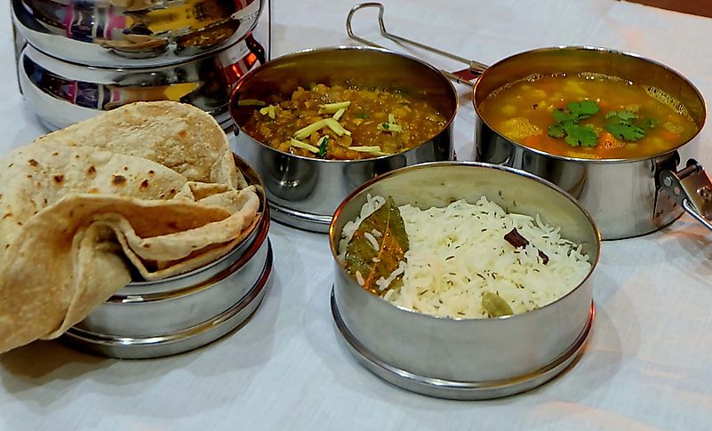 Bringing homemade tiffin helps save prevent buying food in plastic containers. Image credit: Whatsuplife.in
