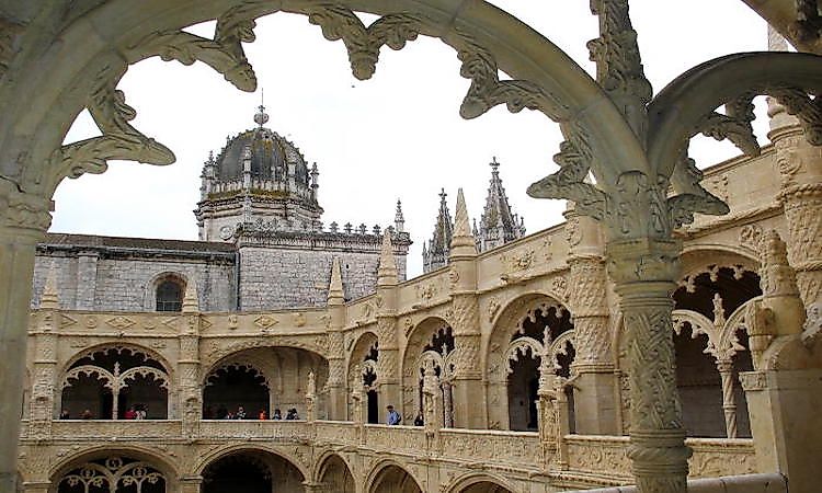 #7 Jerónimos Monastery, 1502 -