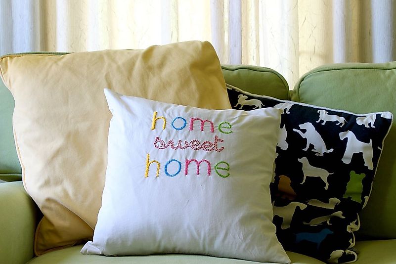#9 Throw Pillows