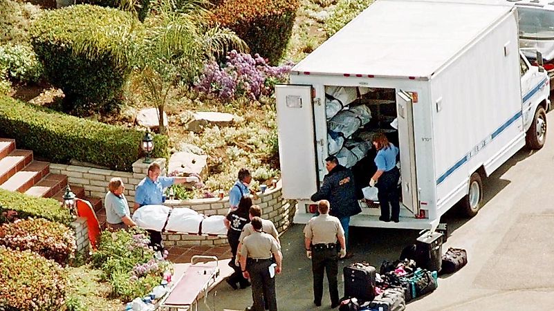 March 26, 1997, 39 members of the Heaven’s Gate cult took their lives. Image credit: gladstoneobserver.com.au/ March 26, 1997, 39 members of the Heaven’s Gate cult took their lives. Image credit: gladstoneobserver.com.au/