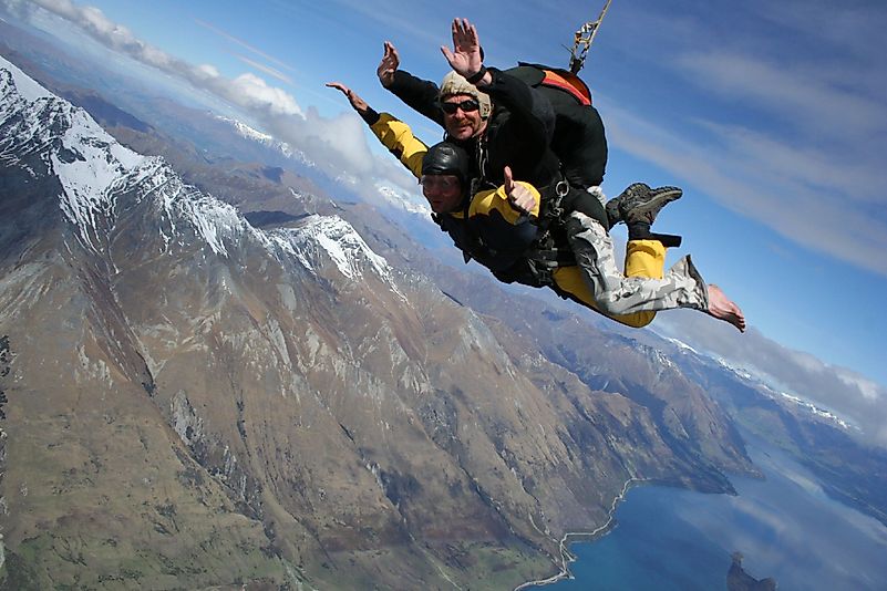 Skydiving near Queenstown, New Zealand. Image credit: Rob Chandler/Wikimedia.org Skydiving near Queenstown, New Zealand. Image credit: Rob Chandler/Wikimedia.org