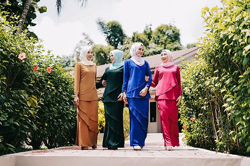#2 Baju Kurung