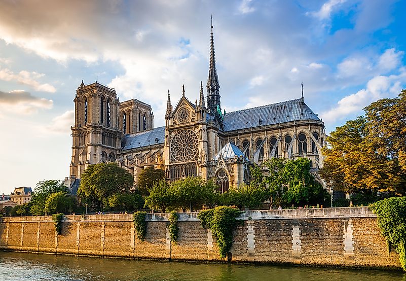 #4 Notre-Dame