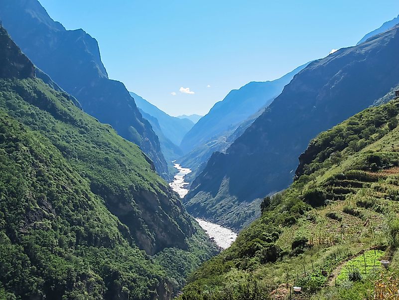 Tiger Leaping Gorge, Yunnan, China. Tiger Leaping Gorge, Yunnan, China.