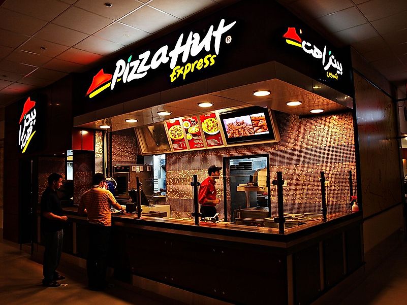 #10 Pizza Hut