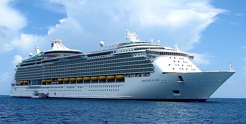 In 2006, a young man on Royal Caribbean’s Mariner of the Seas disappeared. Image credit: wikimedia.org.
