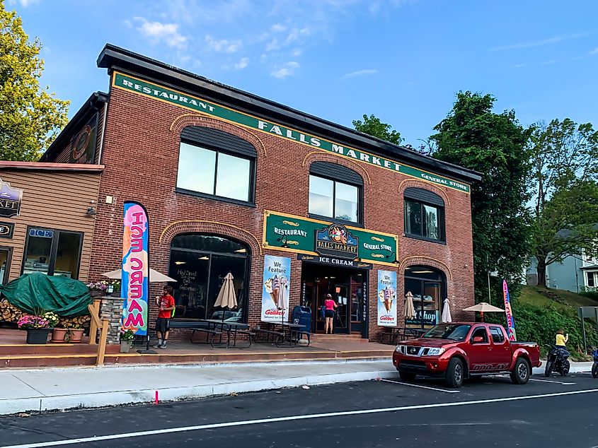 Ohiopyle, Pennsylvania: Street View of Ohiopyle with Falls market general store, via gg5795 / Shutterstock.com