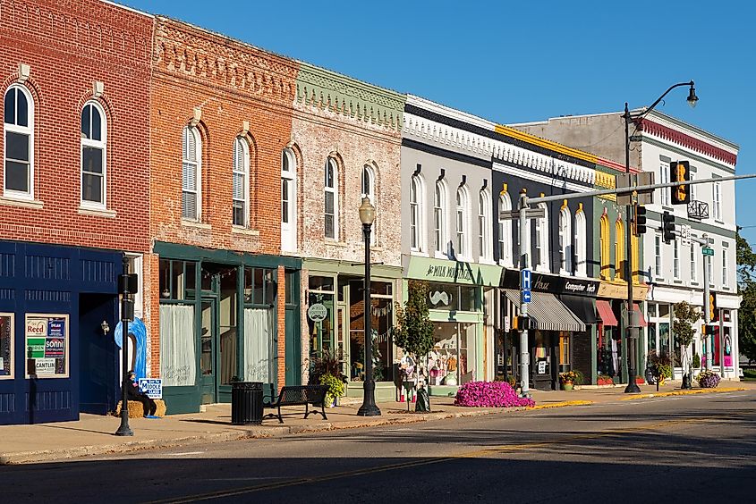 Colorful old brick buildings and storefronts in downtown Princeton, Illinois. Editorial credit: Eddie J. Rodriquez / Shutterstock.com