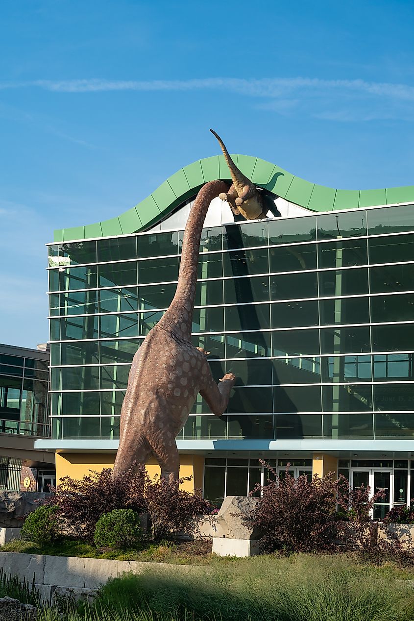 Indianapolis Children’s museum with models of dinosaurs.