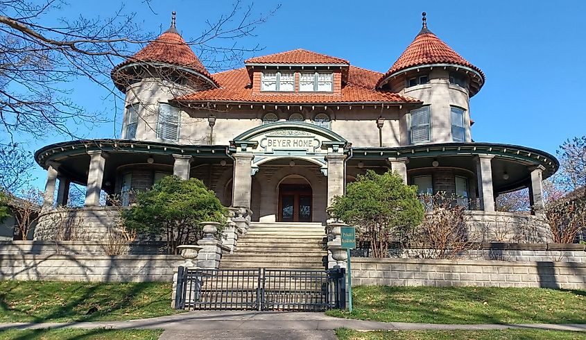 Beyer Home, Winona Lake Historic District, Winona Lake, IN