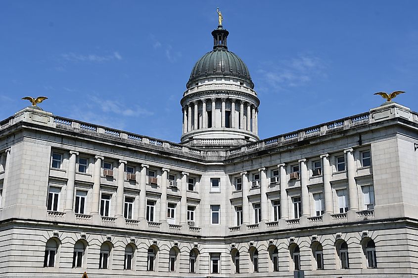 Bergen County Justice Center Courthouse in Hackensack, New Jersey (Editorial credit: Ritu Manoj Jethani / Shutterstock.com)