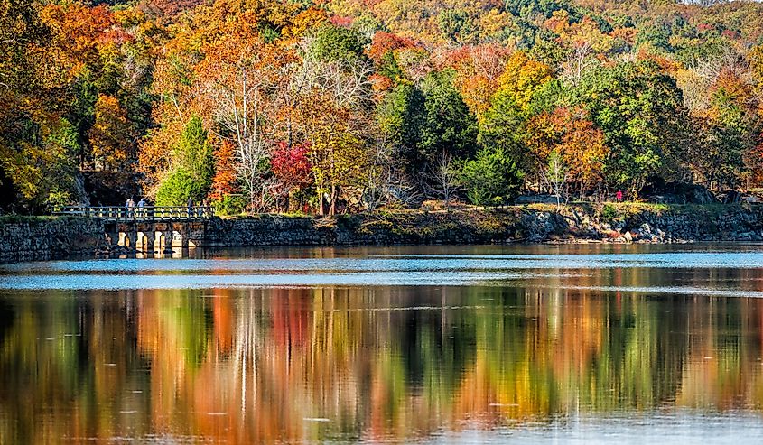 people walking the Billy Goat Trail