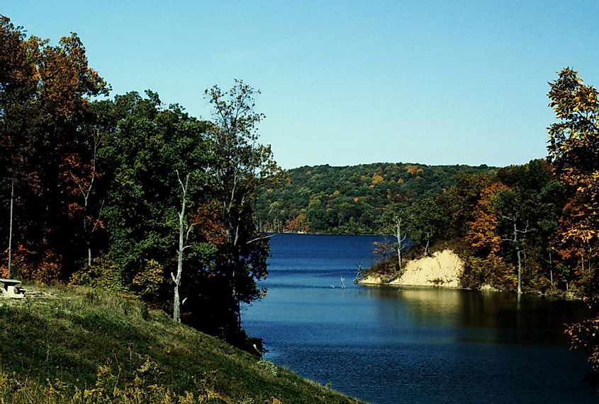 Озеро Бруквилл в Бруквилле, штат Индиана
