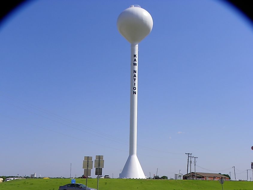 Braman unofficially the tallest water tower.