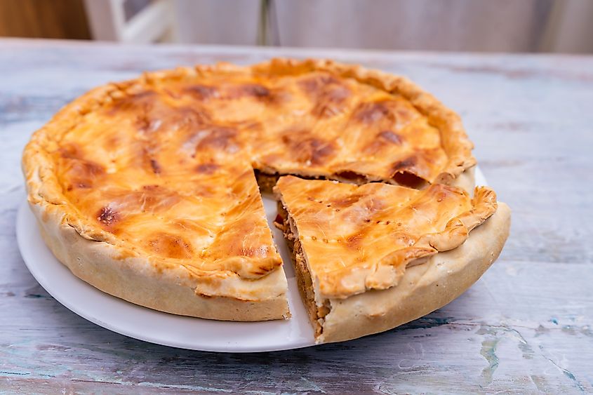 Tart with tuna and vegetables, a traditional Galician dish.