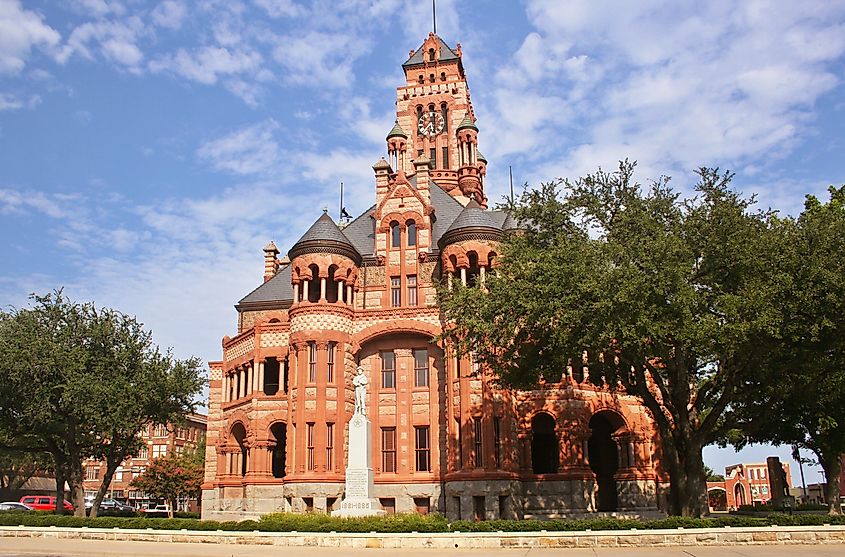 Ellis County Courthouse located in Waxahachie, Texas.