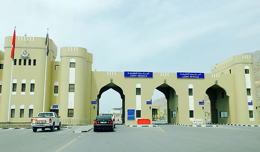 Neighboring Countries Of Oman Which Countries Border Oman? - Worldatlas