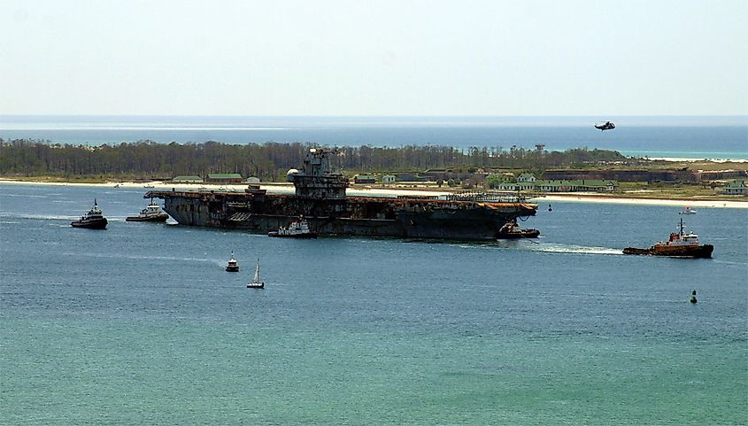 Oriskany leaving Pensacola before sinking