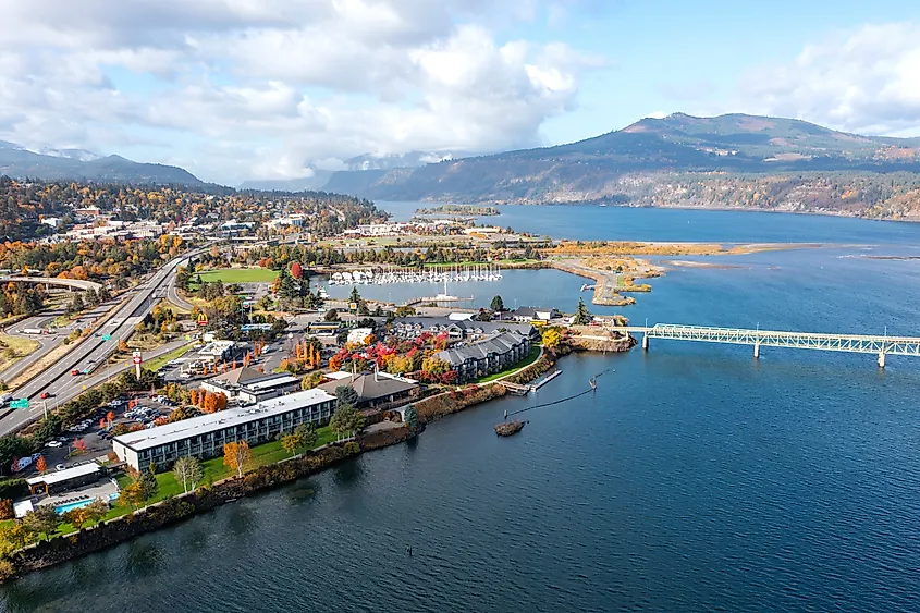 The Columbia River in Hood River, Oregon.