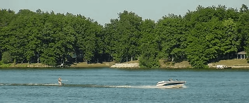 Lake Mattoon in Illinois, via https://mattoon.illinois.gov/government/parks-recreation/lakes/