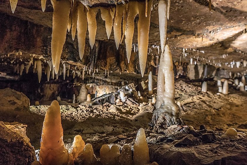 Ohio Caverns with impressive stalagmites.