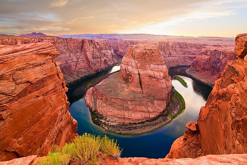 Page, Arizona: Amazing sunset vista of Horseshoe Bend.