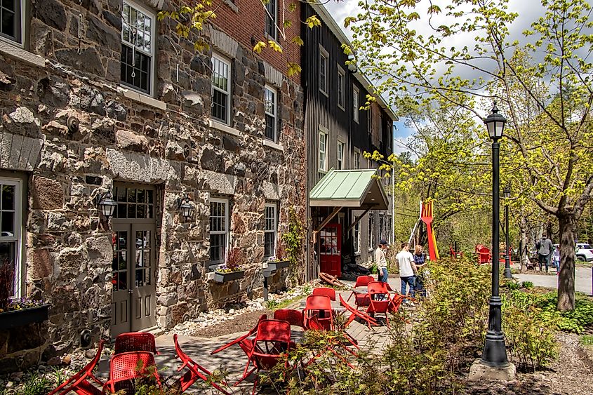 Front of Wakefield Mill Inn and Spa, Quebec.