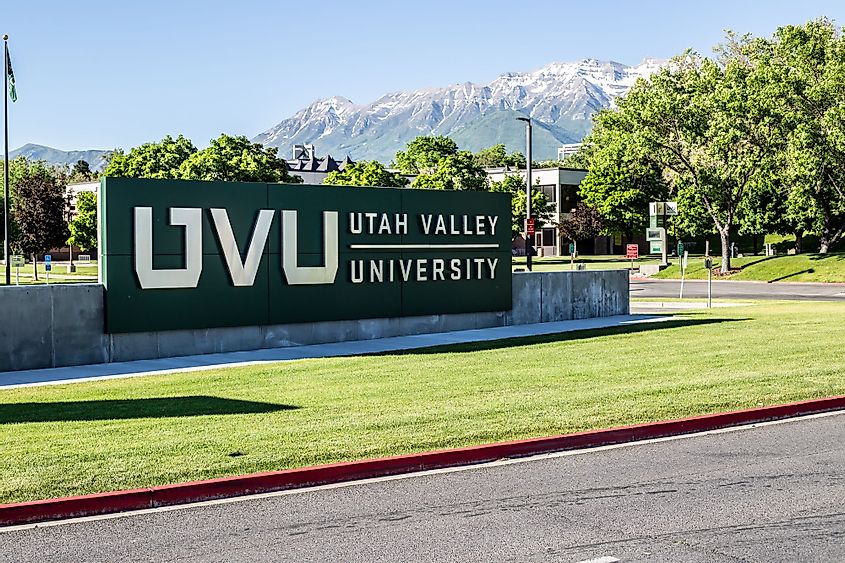 Sign for Utah Valley University in Orem, Utah