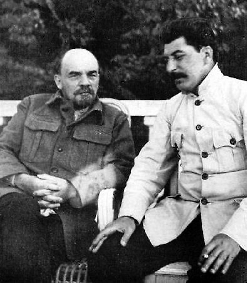 Lenin and Stalin in Gorki, September 1922