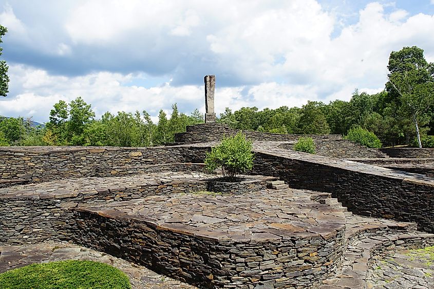 View of the Opus 40 outdoor sculpture park in Saugerties, New York. Editorial credit: quiggyt4 / Shutterstock.com