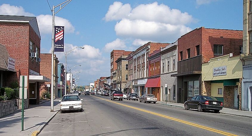 Mercer Street (w:West Virginia Route 20) in downtown w:Princeton, West Virginia.