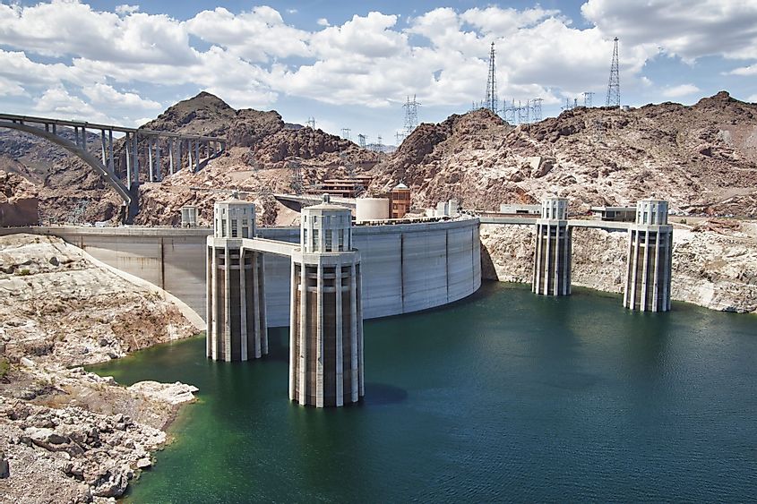 Hoover Dam and its penstock towers in Lake Mead