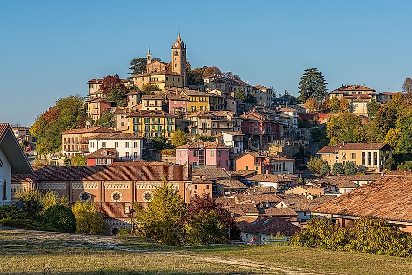 Panoramic sight of Monforte d'Alba, Italy.