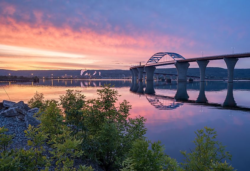 Richard I. Bong Memorial Bridge spanning the Saint Louis River between Duluth, Minnesota, and Superior, Wisconsin