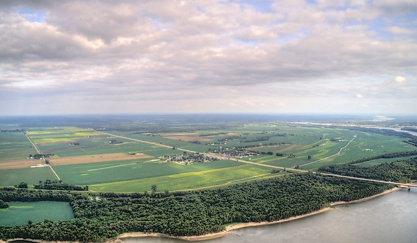 Cape Girardeau is a City on the Mississippi River and border between Missouri and Kentucky