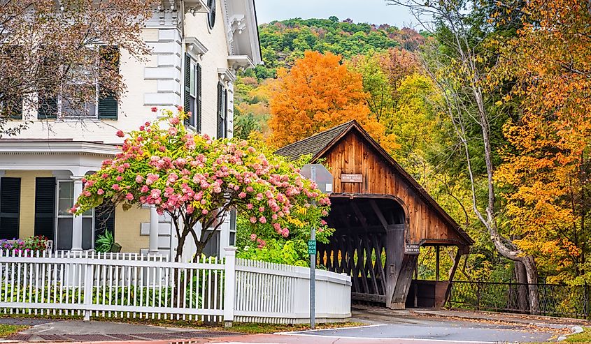 Woodstock, Vermont, USA Middle Covered Bridge